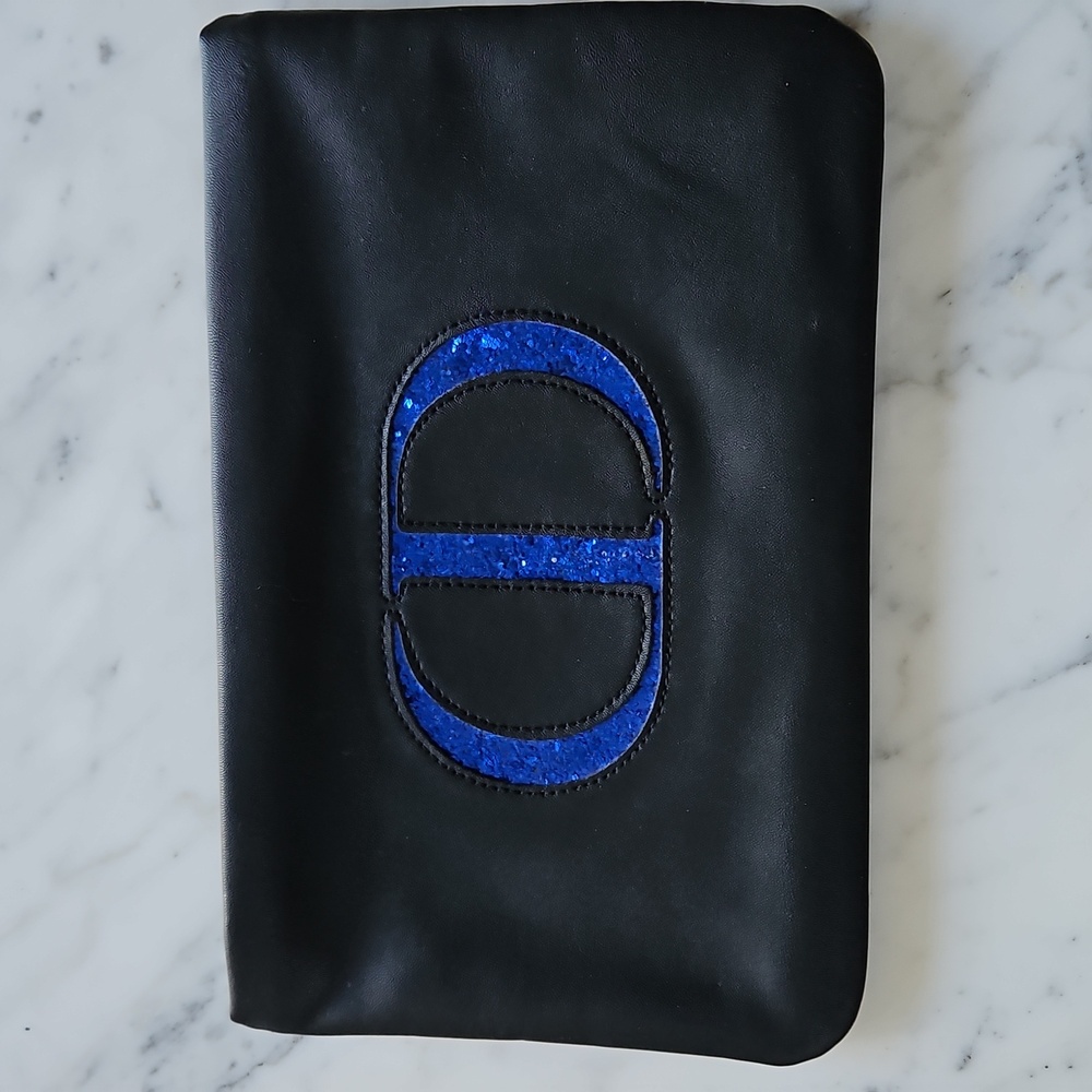 💎HP💎Dior Cosmetic Case and Gift Bag - Picture 2 of 6